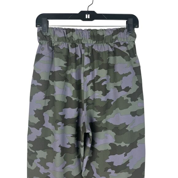 Lululemon Heritage Camo Keep Moving Pants Size 6 High Rise 7/8 Lavender Crop - Picture 5 of 11